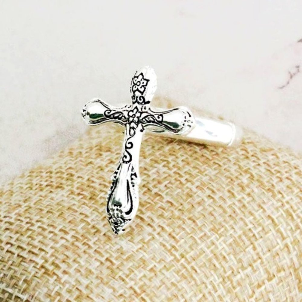 Ring. Floral Engraved Silver Cross. One Size, Stretch. Icon Brand.